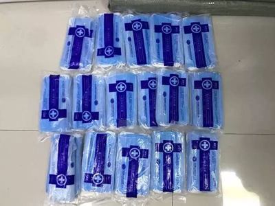 假口罩高價(jià)兜售藥房 貪欲之下，誰在傷害抗疫防線？